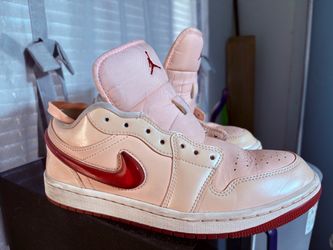 Nike Women’s Size 9