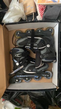 MENS SKATES LIKE NEW SIZE 11