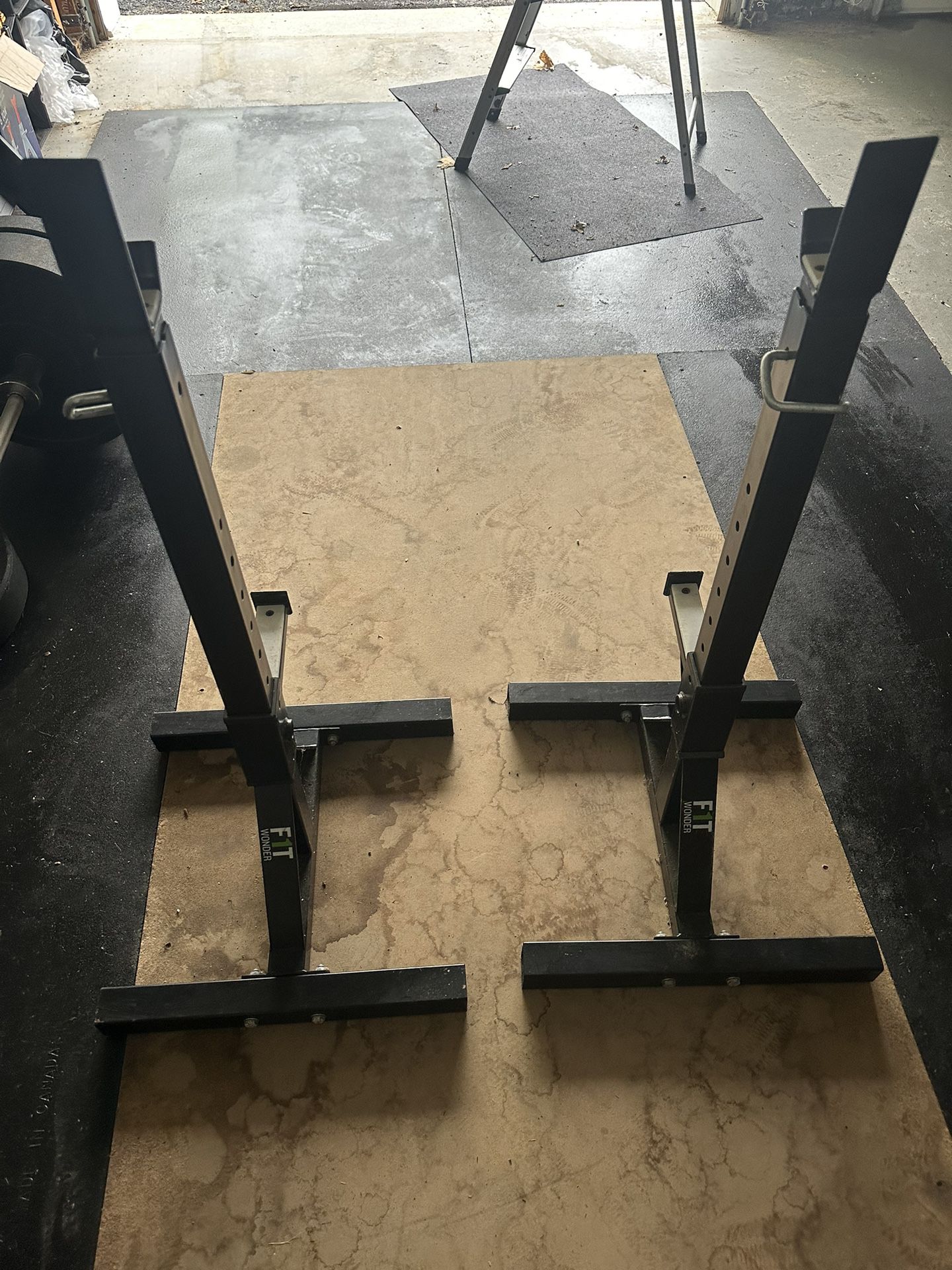 Weightlifting Stand Alone Stands 