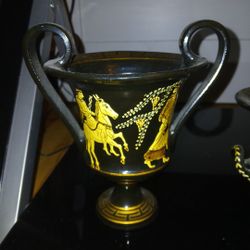 Pottery art valuable must sacrifice