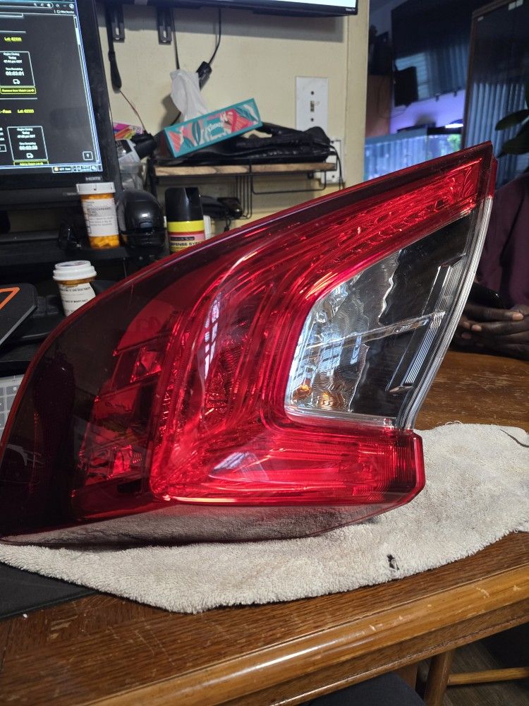 Honda Civic Taillight Assembly Passenger Side Only Taillights Outter Taillight With Bulb Halogen Clear Red Len For Sedan # 315