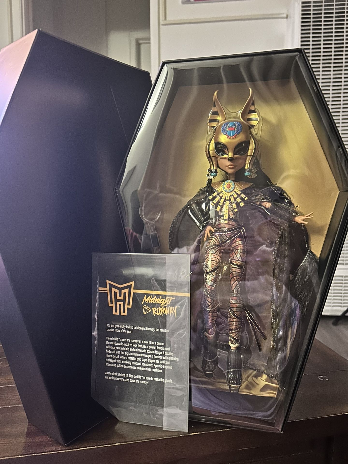 Monster High Haunt Couture Midnight Runway Cleo De Nile Doll