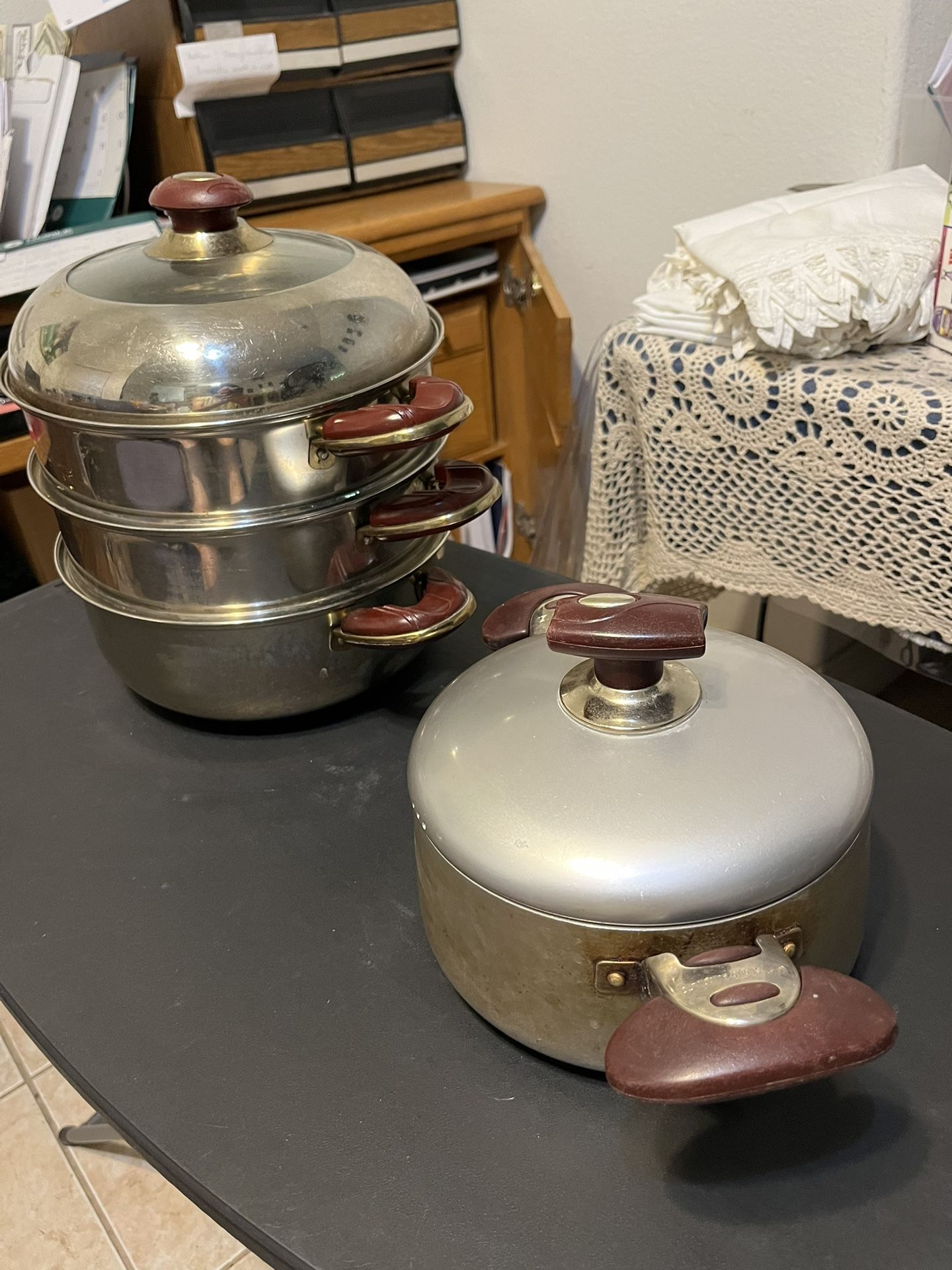 Total Of 6 Items. Complete Set For Steamer And 3 Quarts