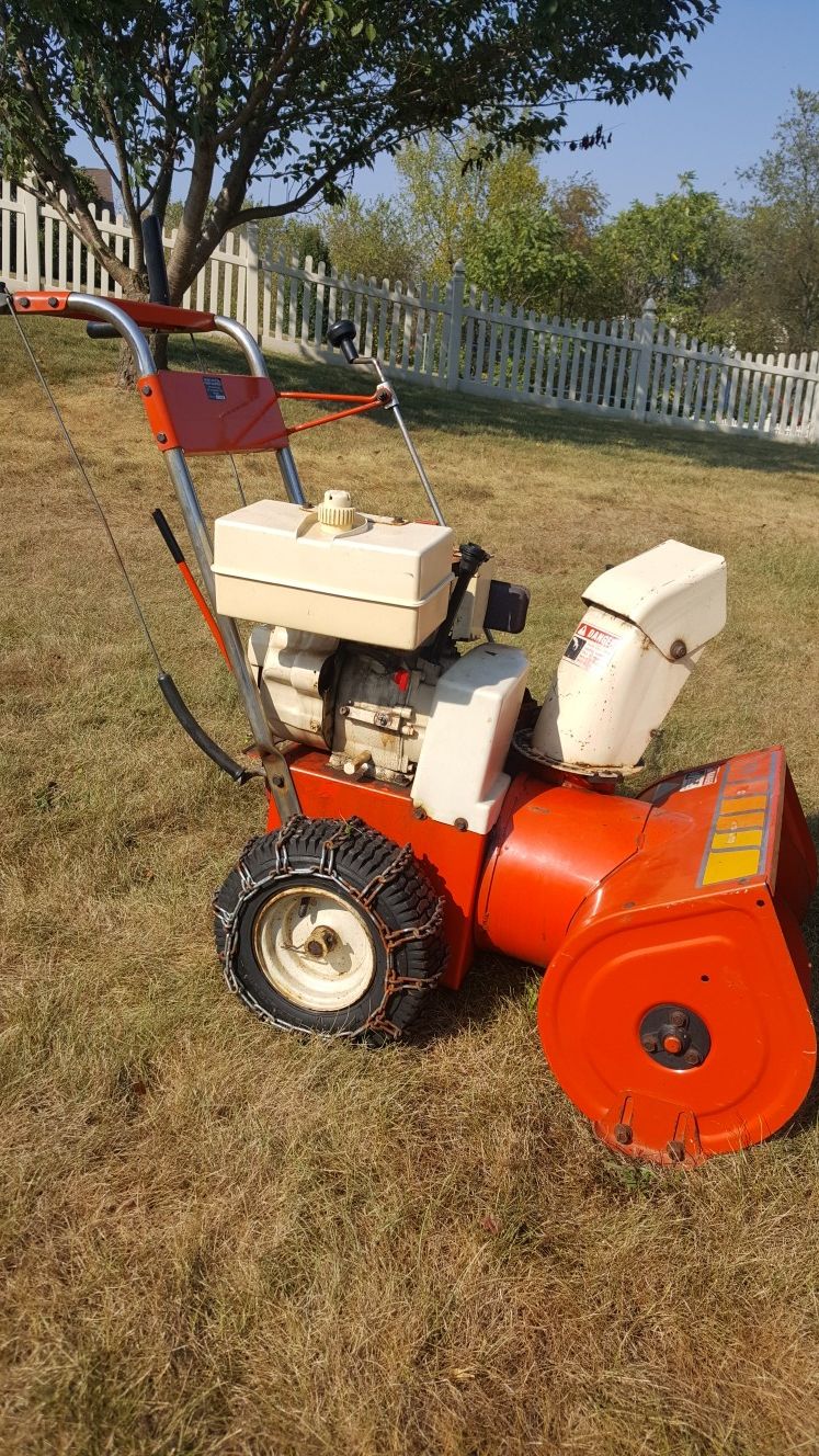Simplicity 755 snowblower for Sale in Chambersburg, PA OfferUp