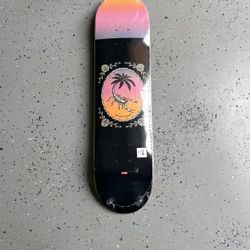 Globe Skateboard Deck 7.75