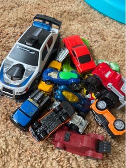 Toy car