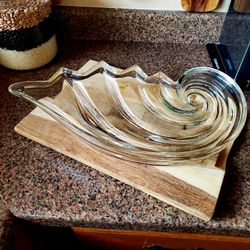 Vintage Mikasa Nautilus Shell Pattern Crystal Glass Bowl