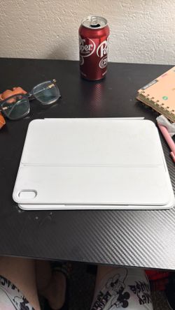 Folio keyboard a16