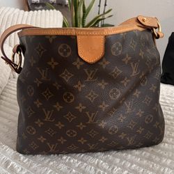 Authentic Louis Vuitton Delightful 