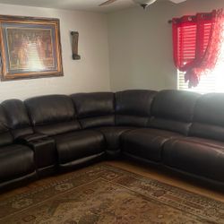 Section Couch  New 