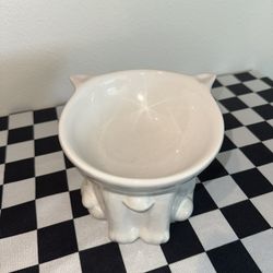 Cute Cat-Shaped Ceramic Bowl for Cats (New)