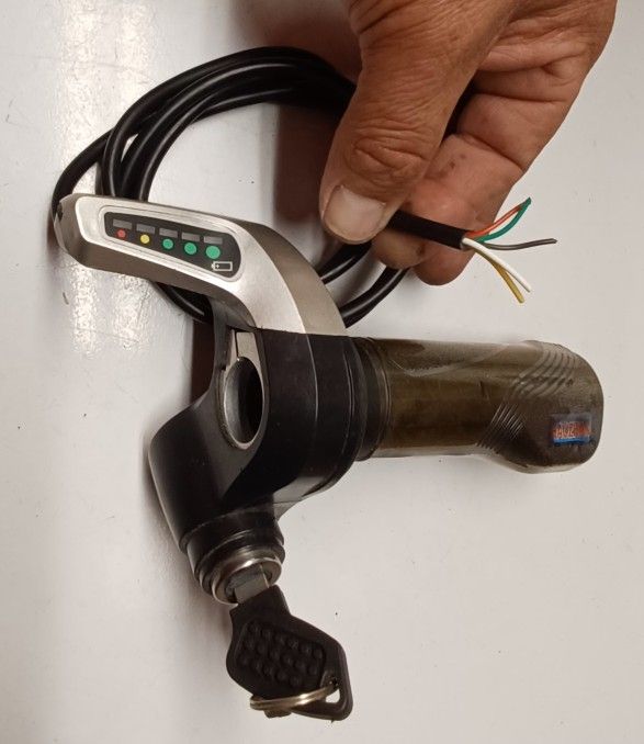 48v 5 Wire Thottle ON/ OFF Key Switch With Battery Meter