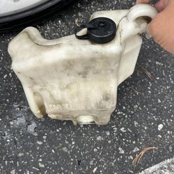 Altima Coolant Reservoir 