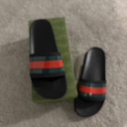 Gucci Black Slide Sandals with Red and Green Accents