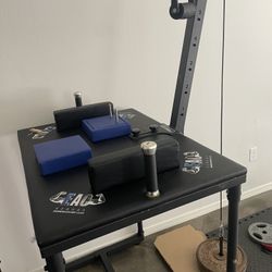 Arm wrestling Table With Pulley System (weights Not Included)