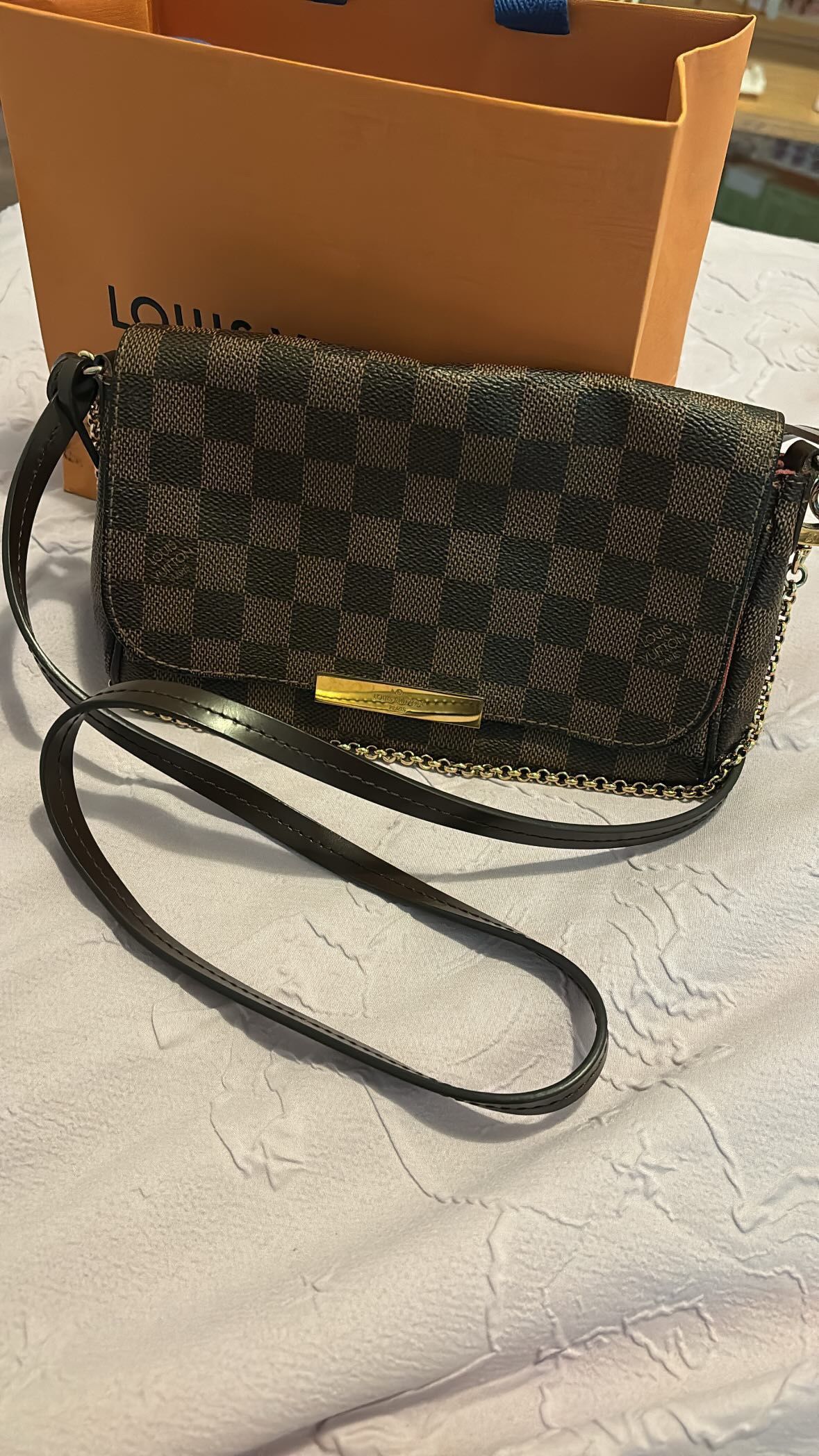 Louis Vuitton Eva Clutch Mm