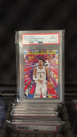 2025 Topps Victor Wembanyama Power Players PSA 10