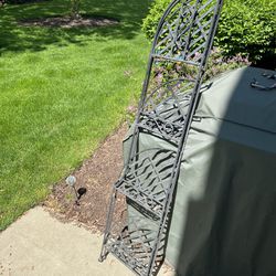 Folding/Collapsible 4 Tier Plant Stand