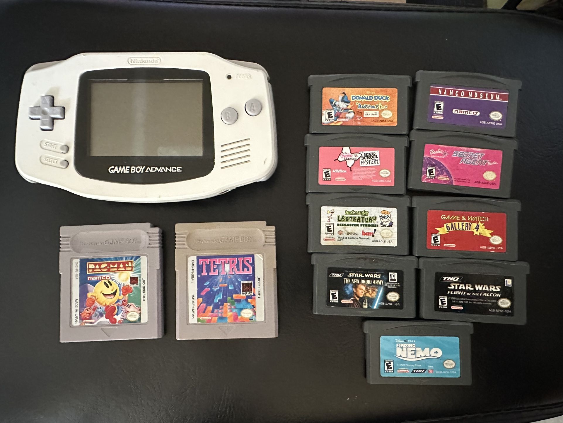 White Nintendo Gameboy Advance With 11 Games 