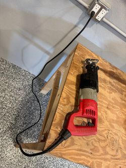 Milwaukee Corded Reciprocating Saw