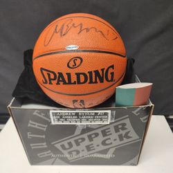 Lakers Andrew Bynum Signed, UpperDeck-Certified Basketball 