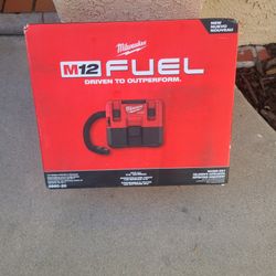 Milwaukee M12 Fuel 1.6 Gallons 