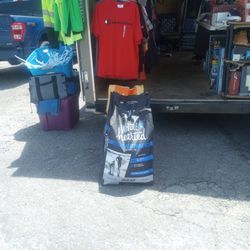 Animal Supplies 