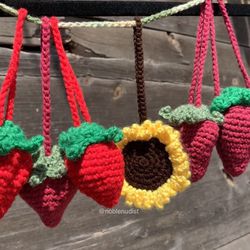 Strawberry & Sunflower Pouches To Store AirPods & Tiny Items