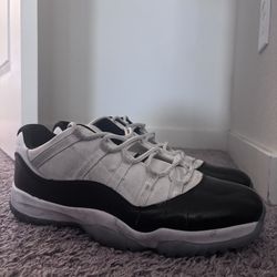 Jordan 11 concords low