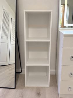 White 3-Cube Storage Shelf