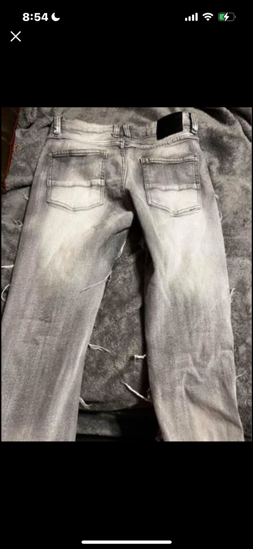 Multi Frayed Patch Stacked Jean (GREY)