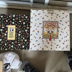 set of mary engelbreit bowl and cakestand