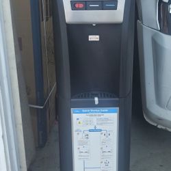 Dispensador De Agua Todo Le Funciona 