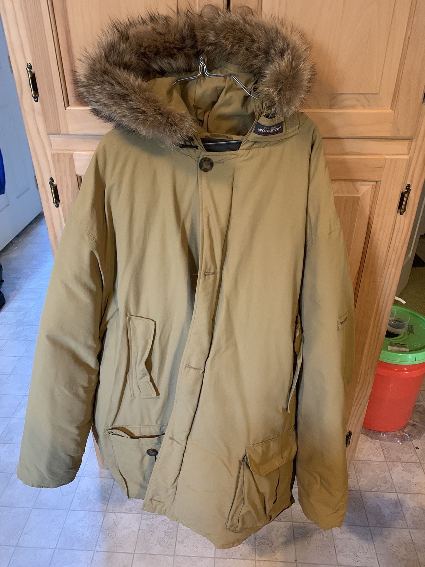 Men’s Woolrich parka