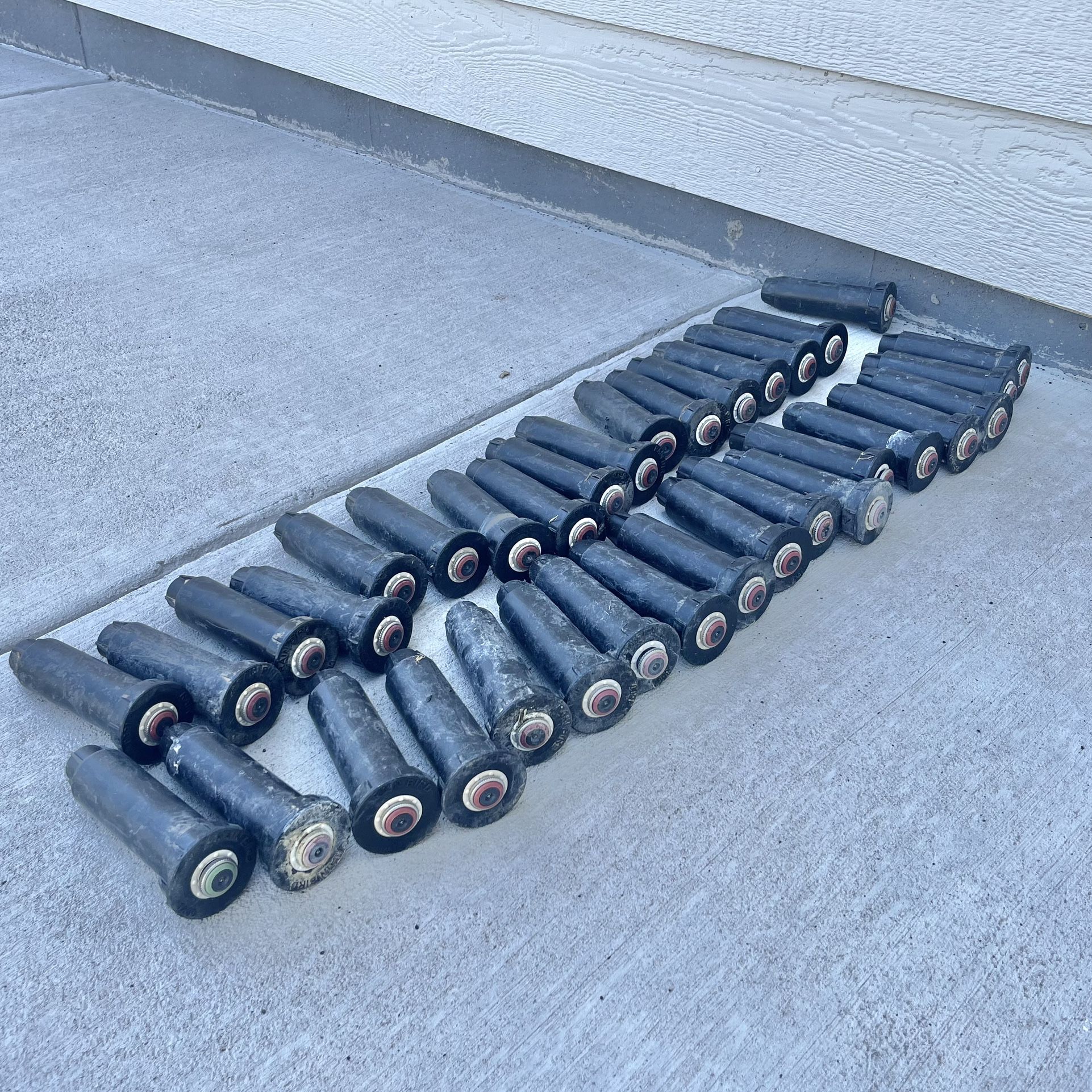 34 RainBird 1800 Sprinkler Heads 