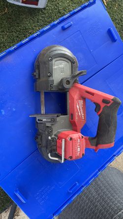 Milwaukee M12 Fuel Compact Band Saw