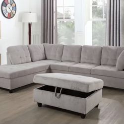 Light gray Sectional Couch with ottoman 