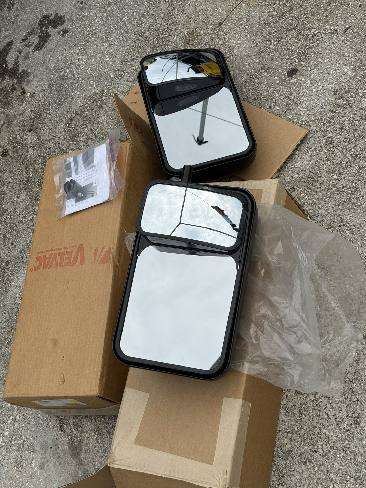 Selling Car Door Mirrors