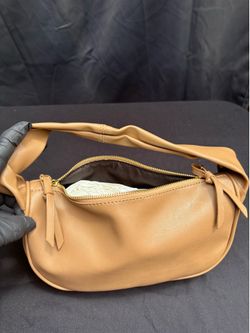 Brown purse 👜