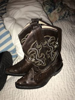 Kids cowboy boots
