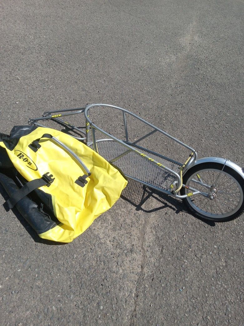 BOB Yak bicycle trailer for 26” bike complete with dry bag and axel
