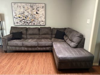 L Shaped 2 pc Sectional Couches/Sofas