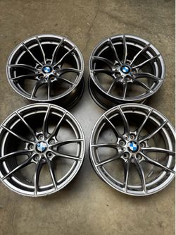 OEM BMW 18” 513M Wheels- M3, M4