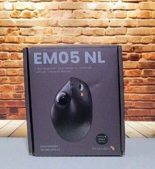 ProtoArc EM05 Wireless Vertical Trackball Mouse