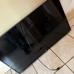 Onn- Roku Smart Tv 