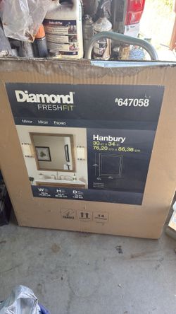 Diamond Hanbury 30”x34” vanity mirror