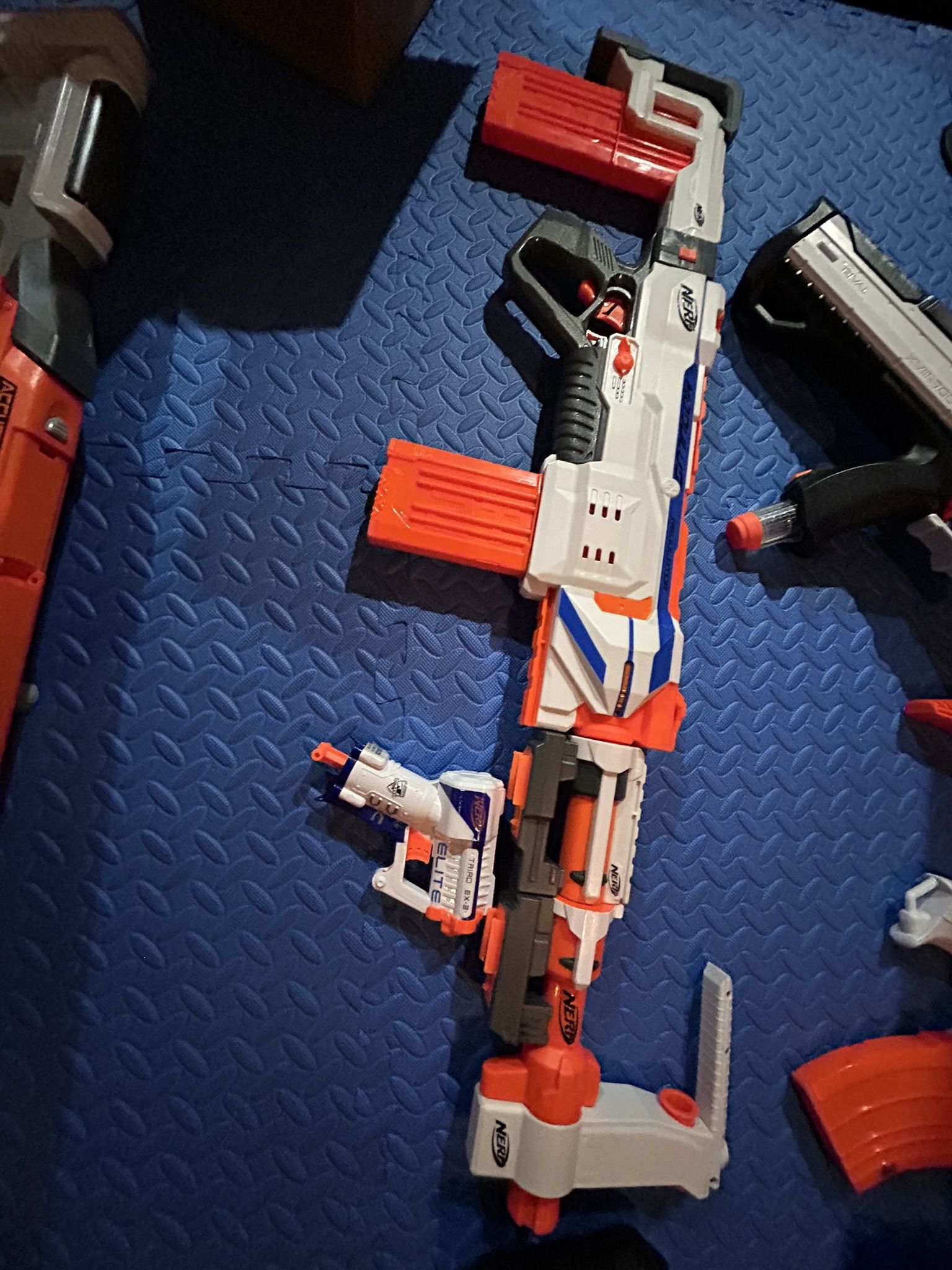 2 Nerf Guns