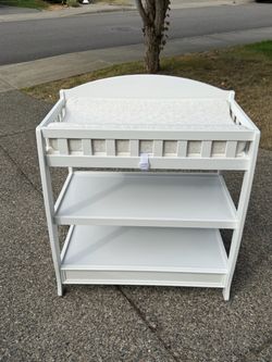 White Baby Changing Table with Pad