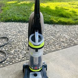 Bissel Cleanview vacuum cleaner
