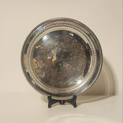 Vintage Silver WM Rogers Silver Plated Round Serving Tray Number 170 Used
